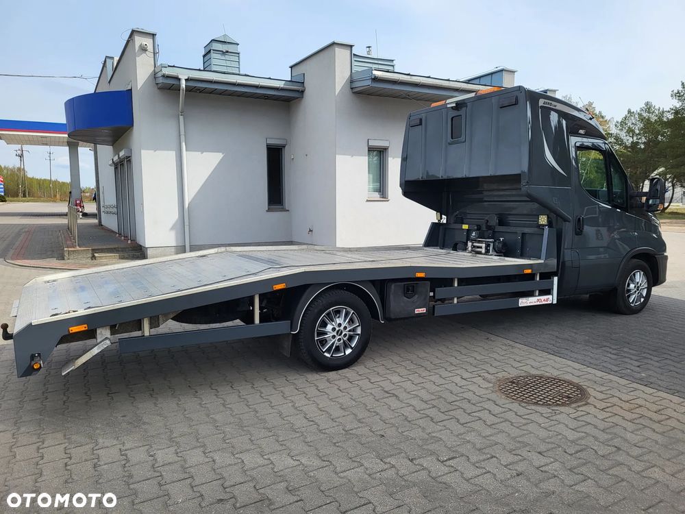 Iveco 35s18 - 18