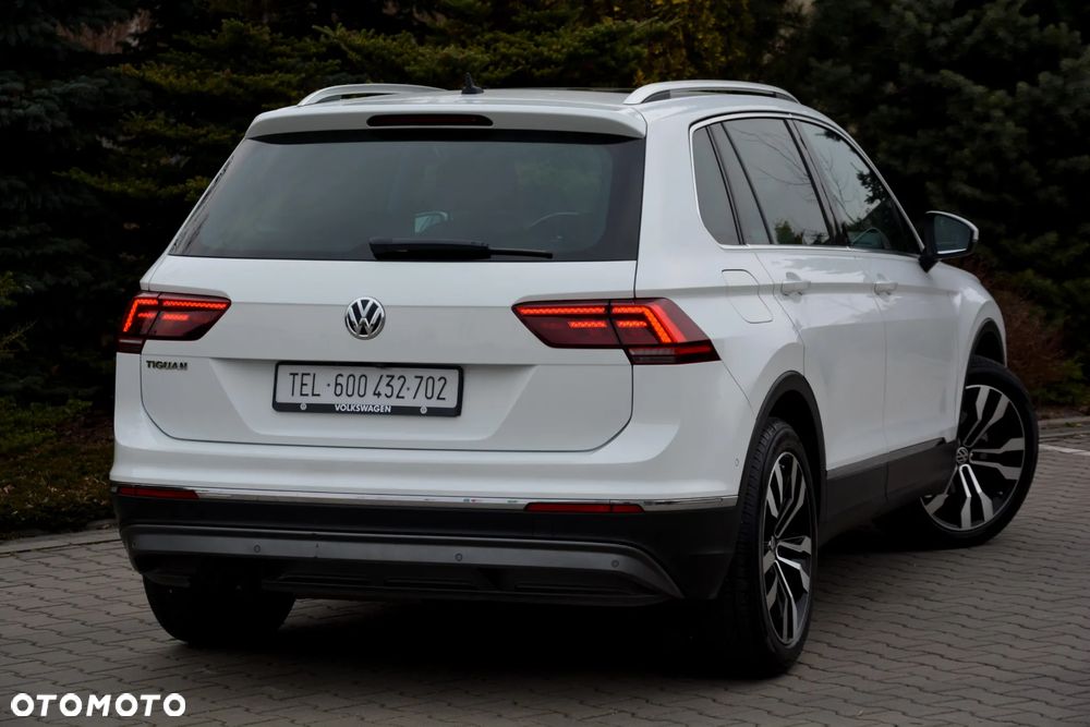 Volkswagen Tiguan 2.0 TDI SCR 4Motion (BlueMotion Techn.) DSG Highline - 18