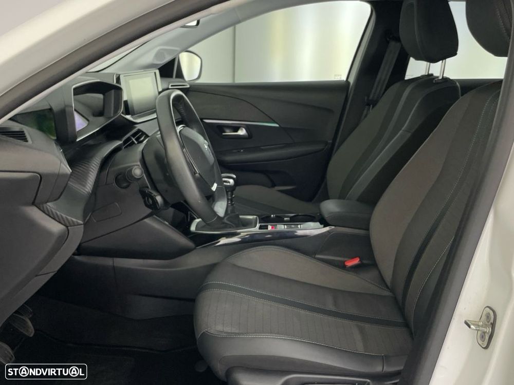 Peugeot 208 1.2 PureTech Allure - 11