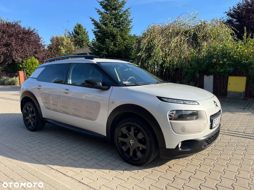 Citroën C4 Cactus 1.2 PureTech Shine Edition S&S - 2