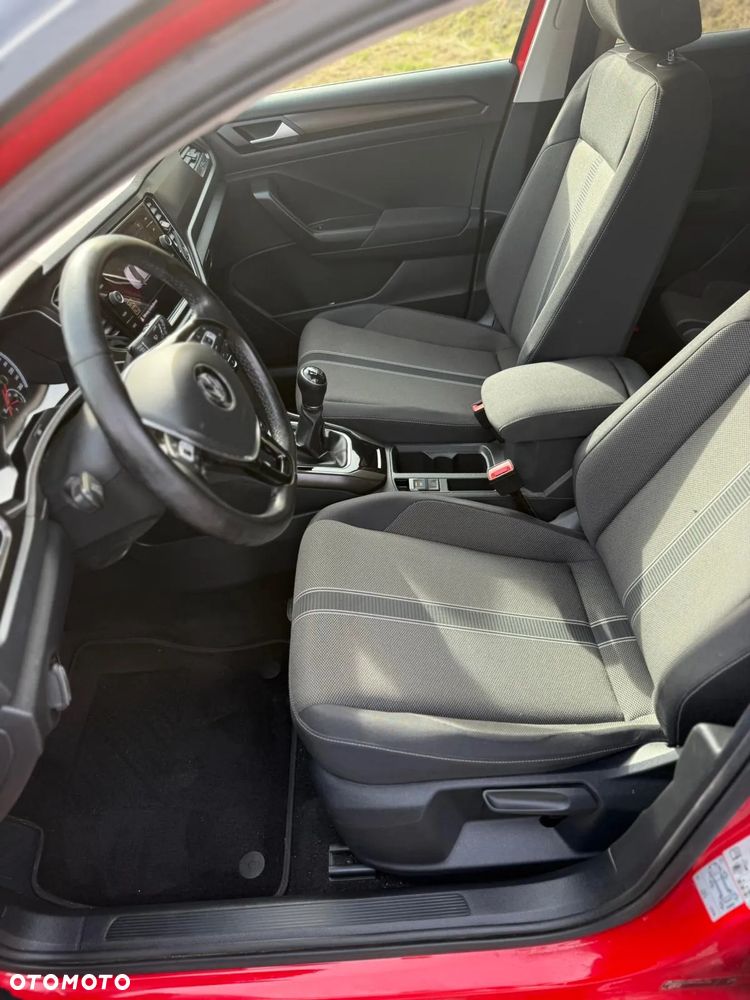 Volkswagen T-Roc 1.0 TSI OPF UNITED - 12