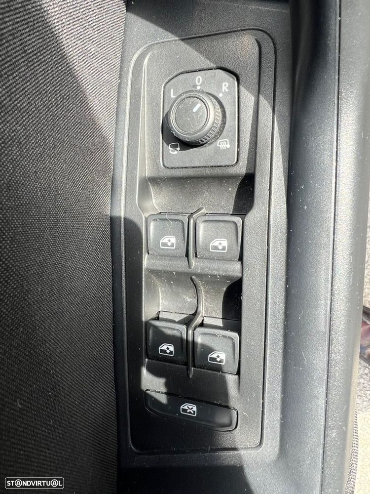 VW T-Roc 1.0 TSI Life - 12