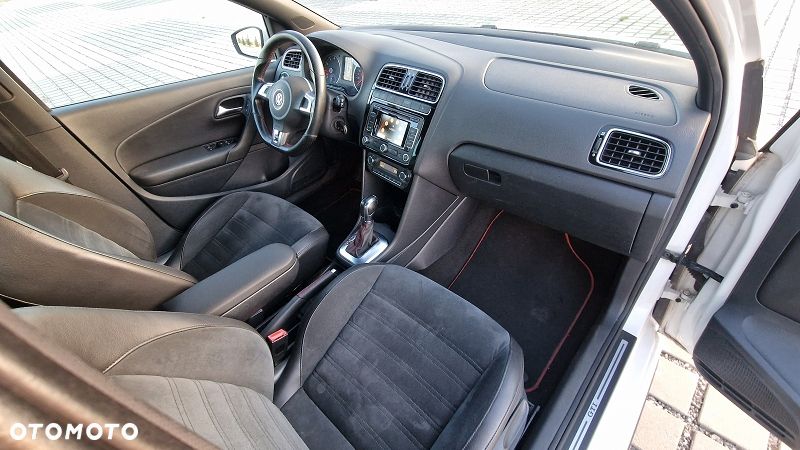 Volkswagen Polo 1.4 TSI GTI DSG - 24