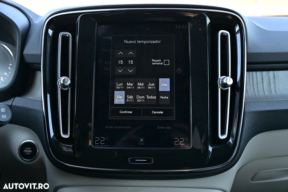 Volvo XC 40 Recharge T5 Twin Engine AT7 Inscription Expression - 33