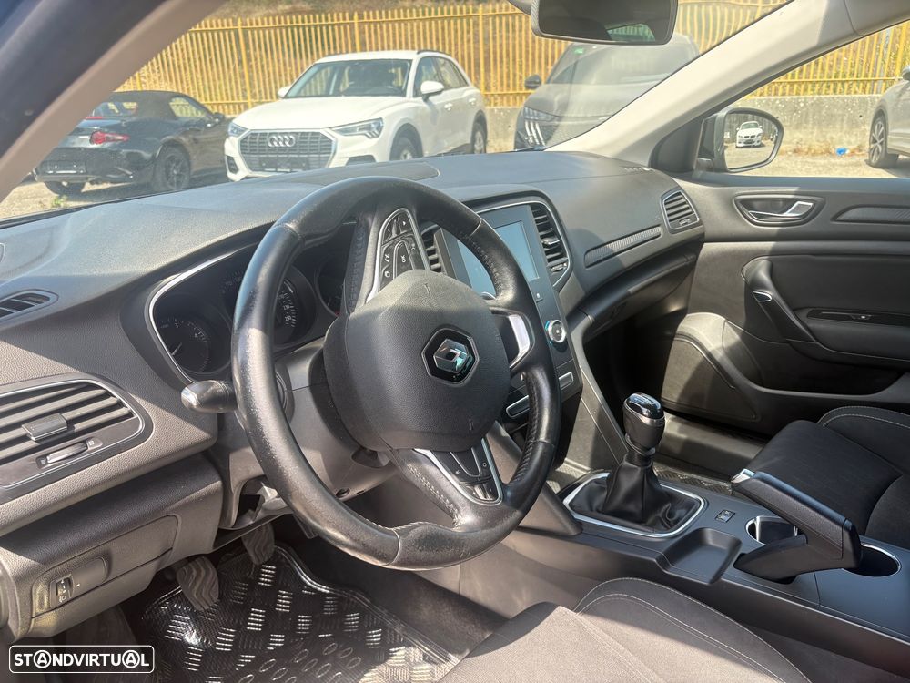 Renault Mégane Sport Tourer 1.5 Blue dCi Limited J17 - 9