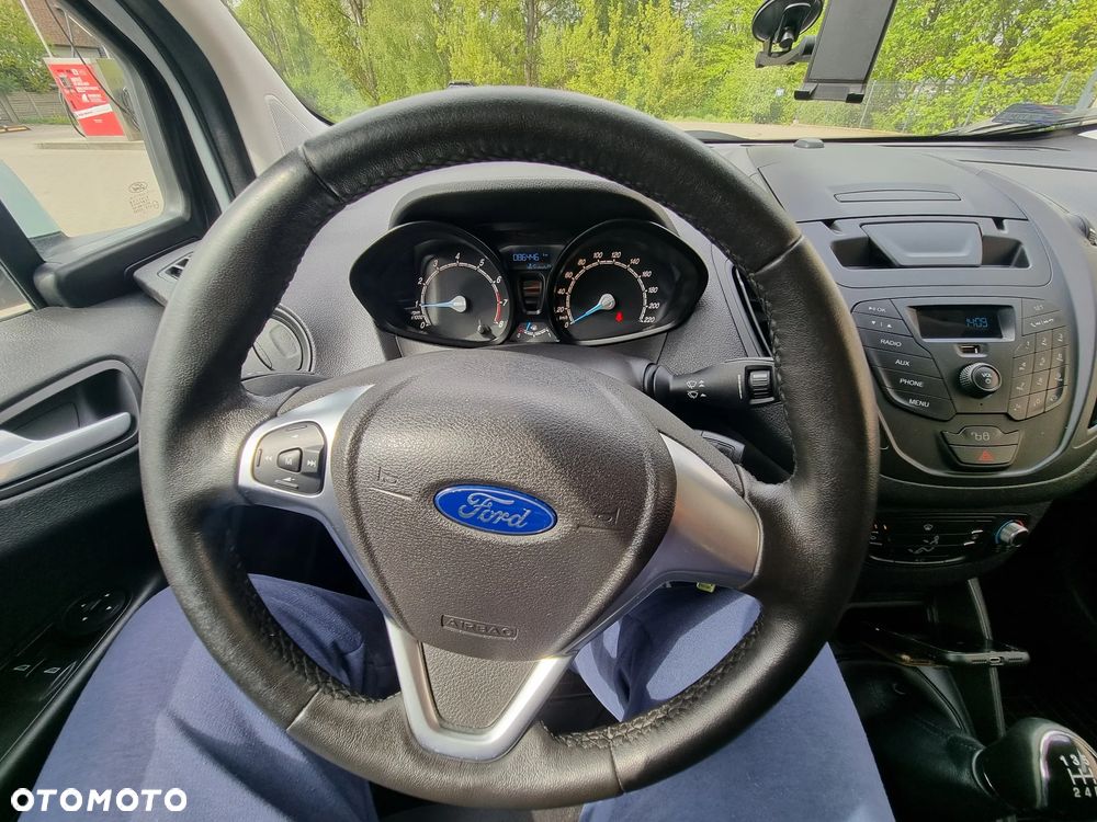 Ford TRANSIT COURIER - 8