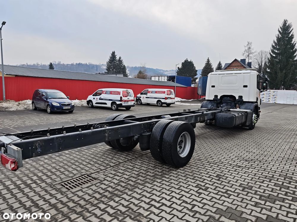 Scania P280 podwozie do zabudowy - 4