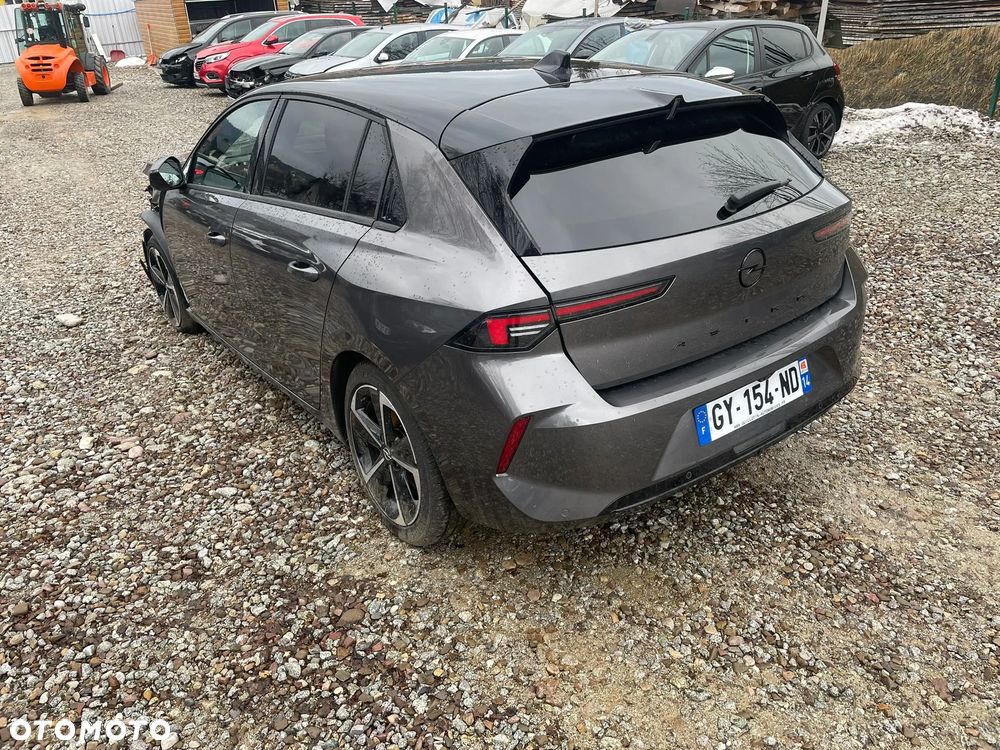 Opel Astra 1.5 D Automatik Ultimate - 2