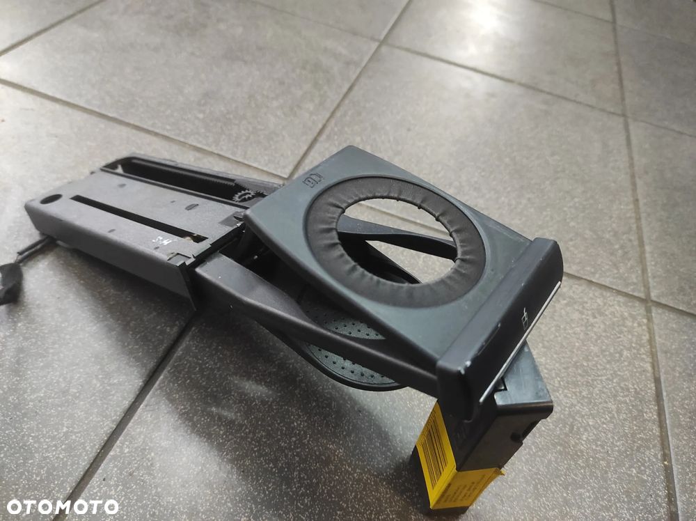 AUDI A3 8P 1 DIN CUP HOLDER UCHWYT NA KUBKI PODŚWIETLANE PAKIET ŚWAITŁO 8P0862534C WYSYŁKA !!!!! - 3