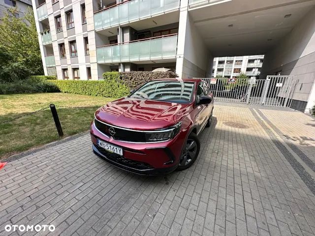 Opel Grandland Plug-in-Hybrid 1.6 DI Automatik Business Edition - 1