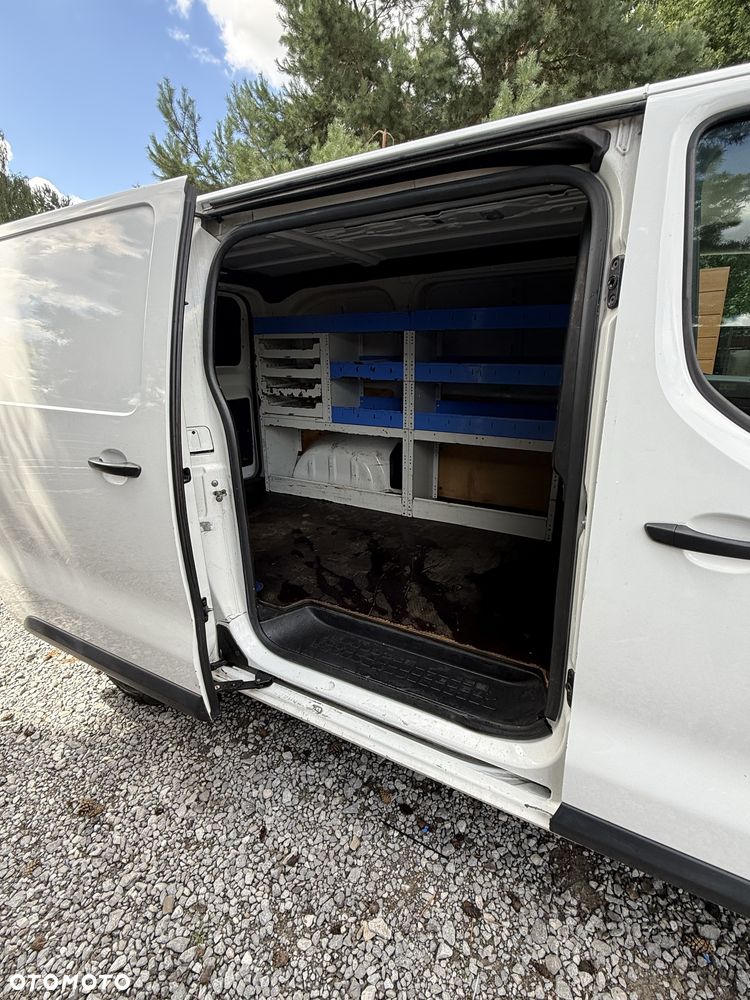 Peugeot Expert - 8
