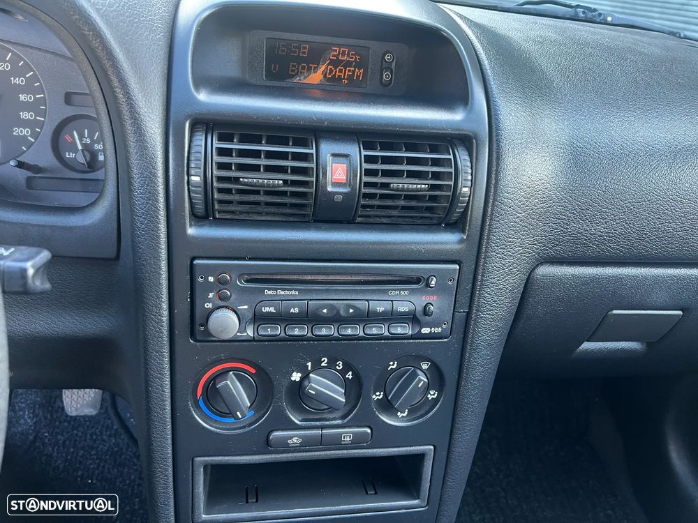 Opel Astra 1.4 Club - 7
