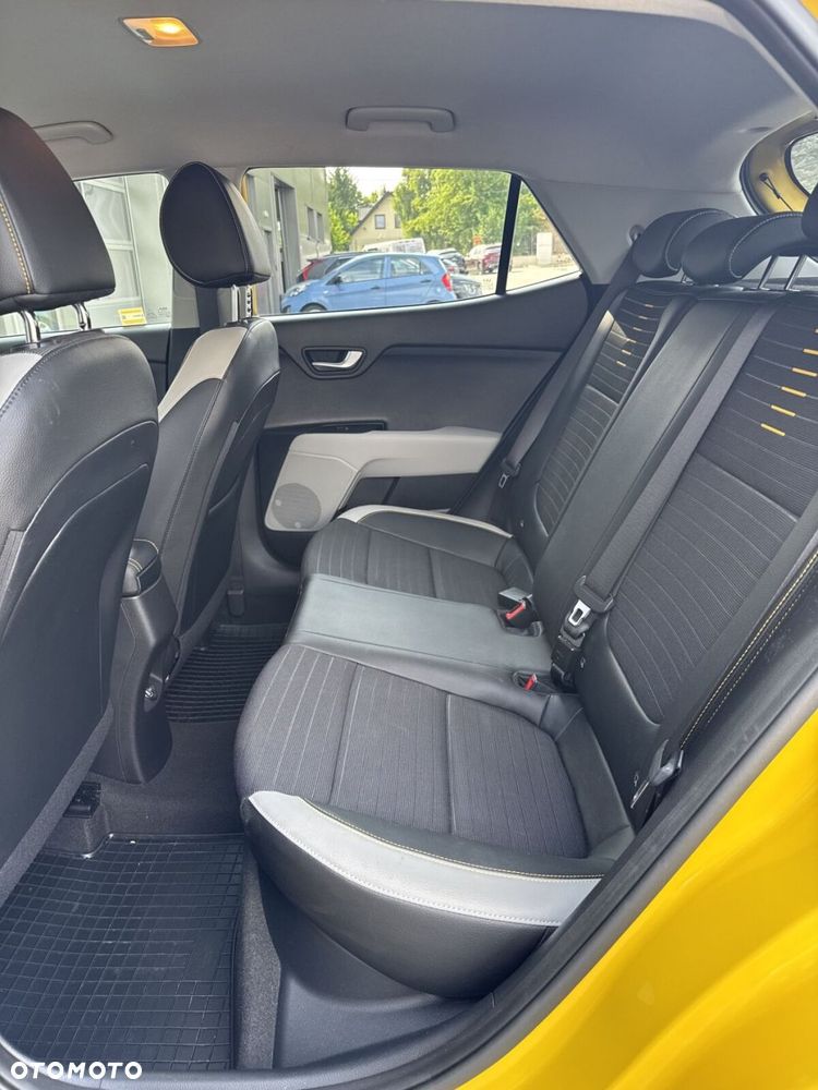 Kia Stonic 1.0 T-GDI L Business Line DCT - 25