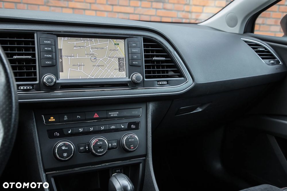 Seat Leon 1.4 TSI FR S&S DSG - 23