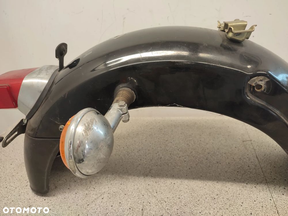 Błotnik tył, tylny, lampa tył, nadkole, kierunkowskazy Yamaha XV125 XV 125 Virago 125 - 12