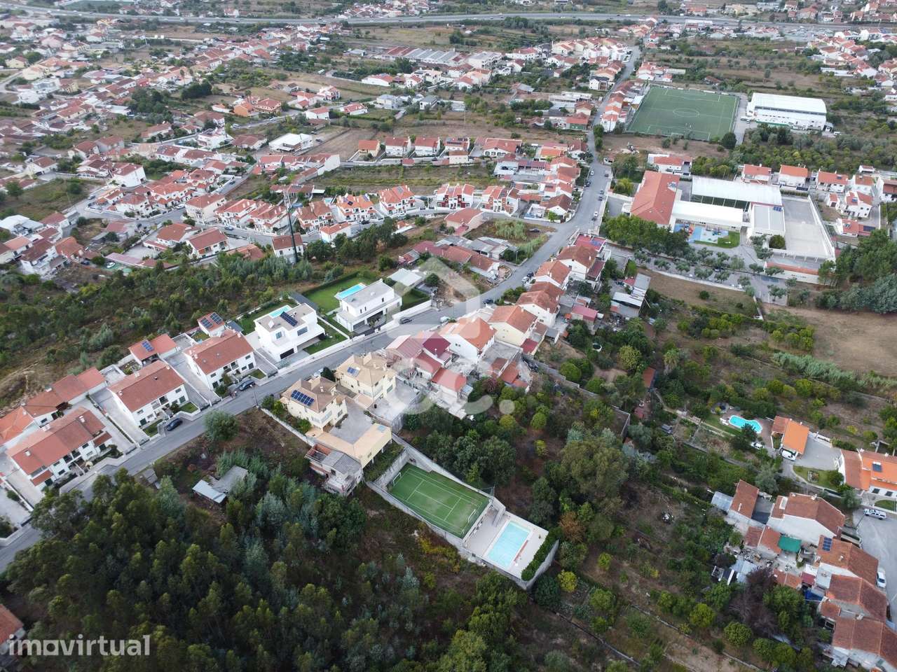 Terreno com projeto aprovado para moradia isolada com piscina em São M - Grande imagem: 5/19