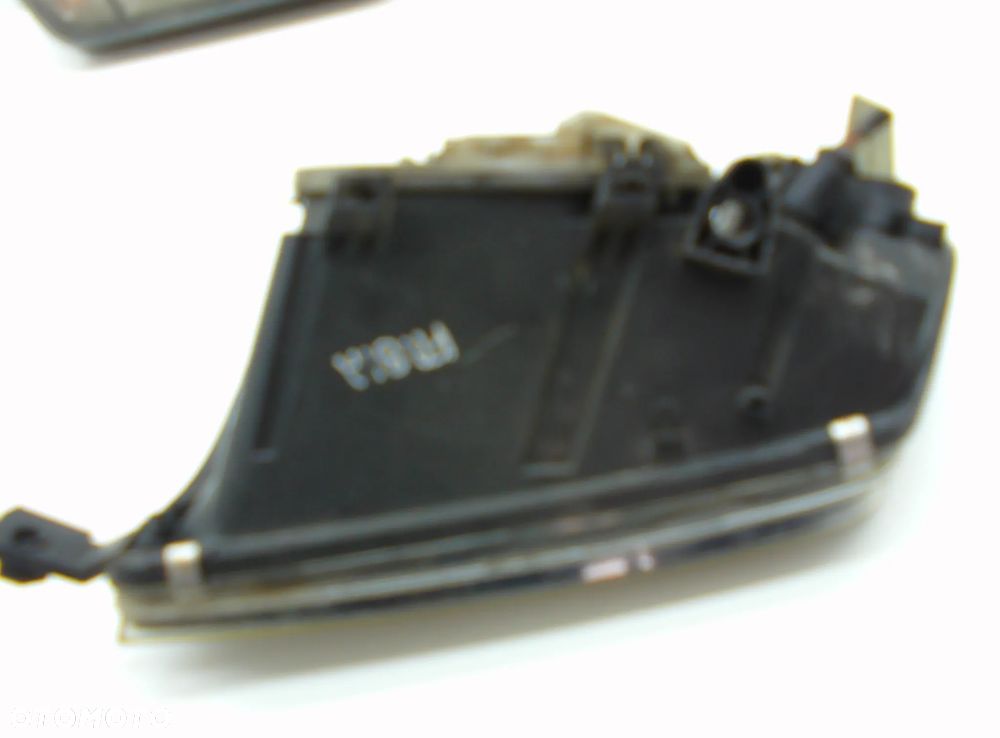 Skoda Fabia I Lampa Przód Reflektor Prawa Strona - 9