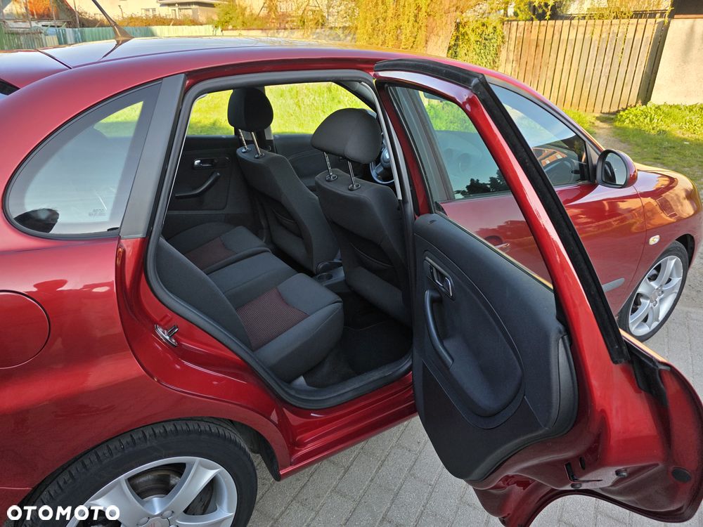 Seat Ibiza 1.4 16V Sport Edition - 11