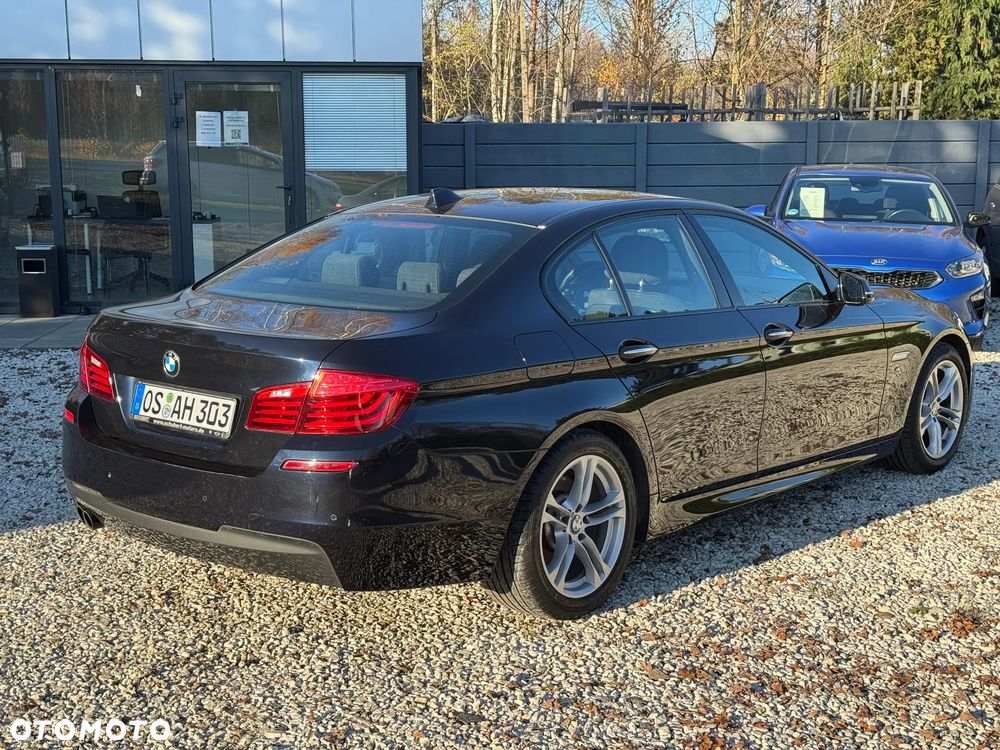 BMW Seria 5 528i - 14