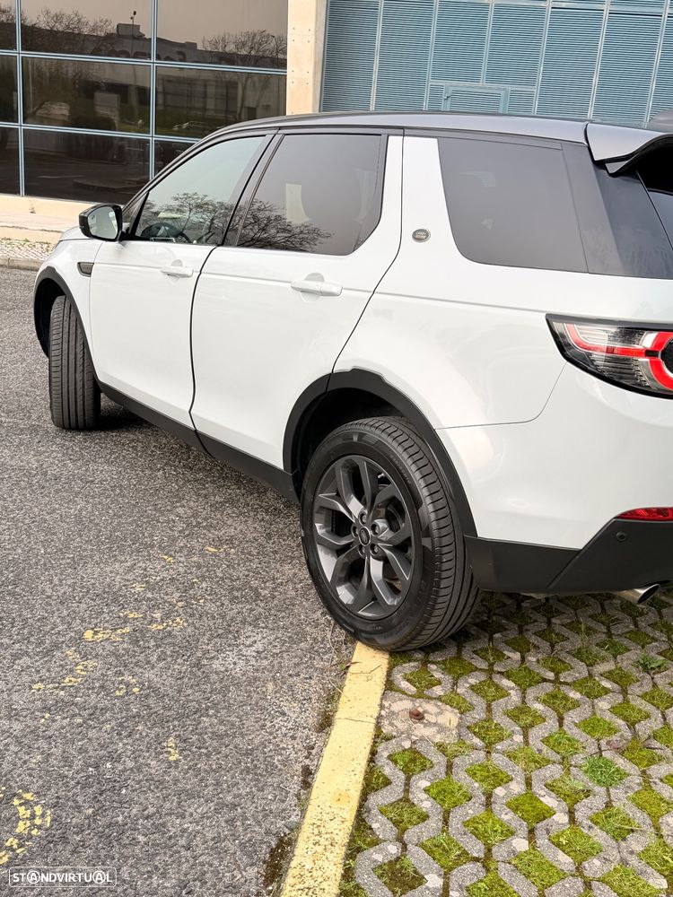 Land Rover Discovery Sport 2.0 TD4 HSE Luxury 7L Auto - 6
