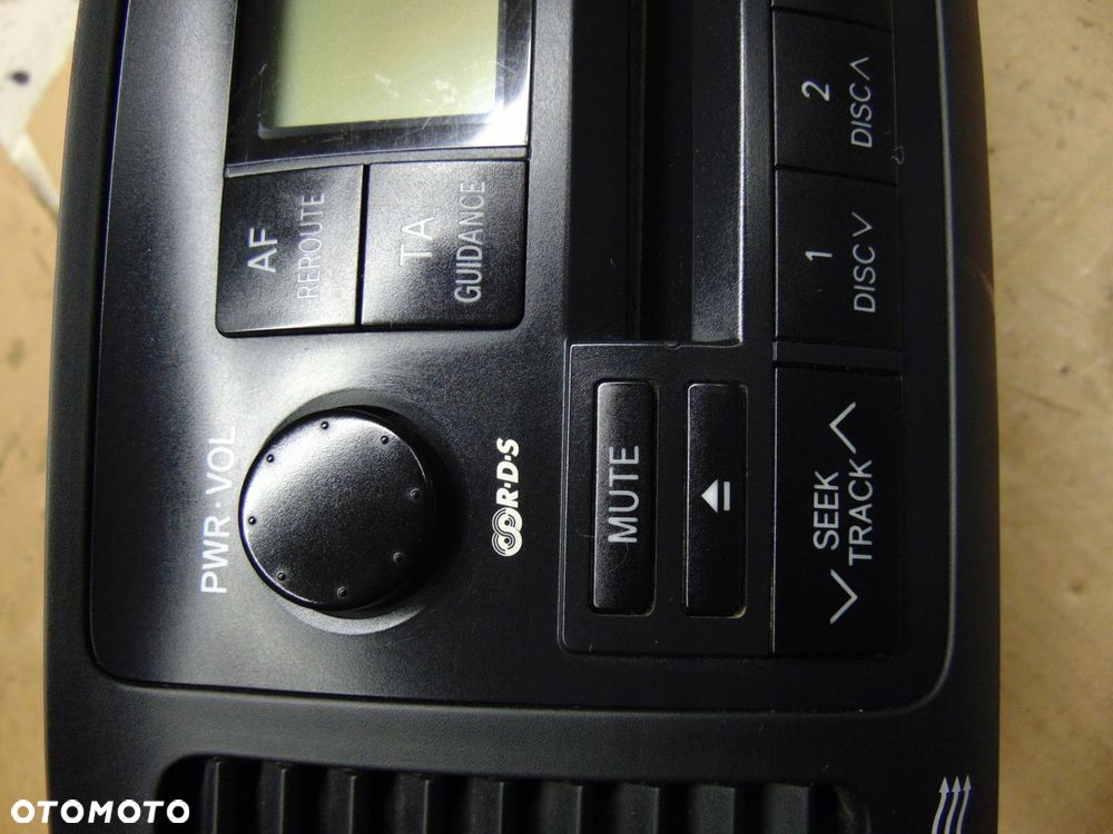 FABRYCZNE RADIO CD TUNER TOYOTA COROLLA E12 EUROPA - 4