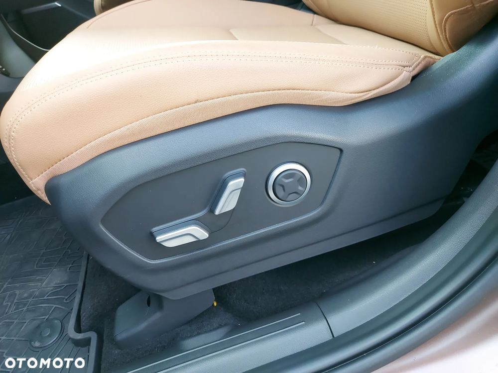 Hyundai Santa Fe 1.6 T-GDI PHEV Platinum 4WD - 11