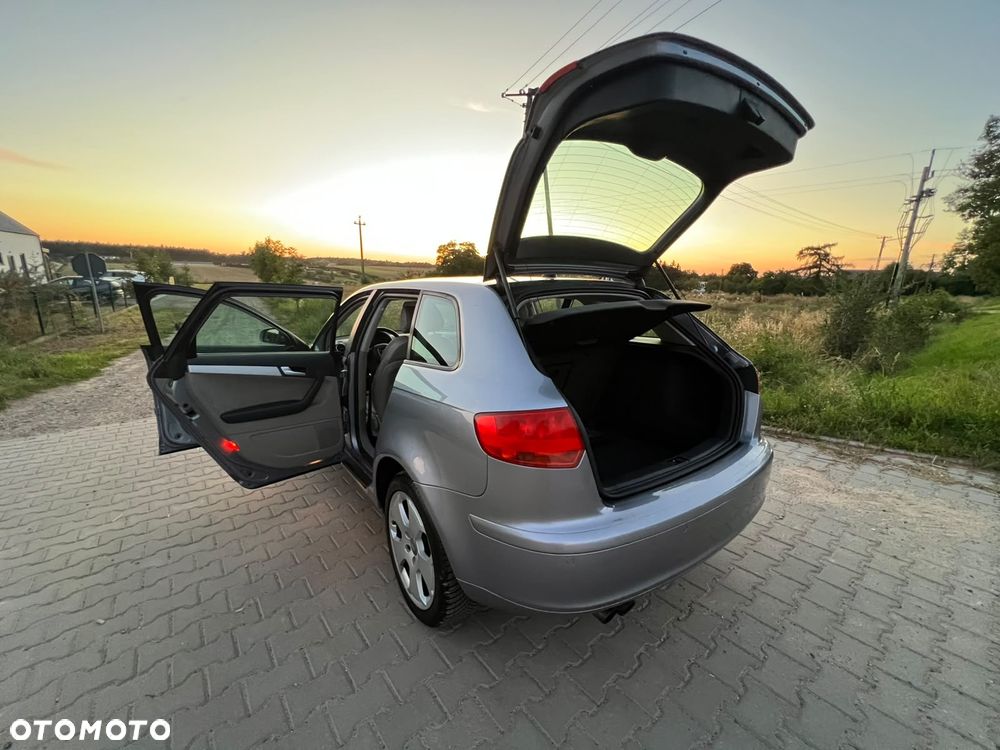 Audi A3 Sportback - 15