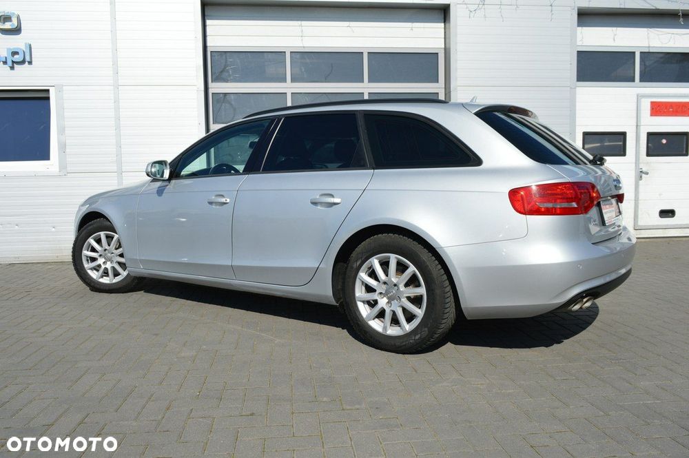 Audi A4 Avant 2.0 TDI - 14