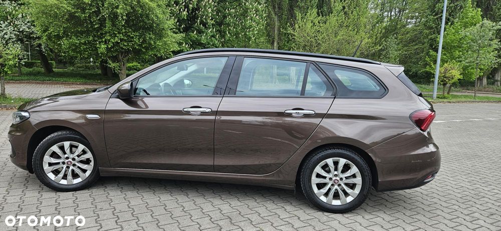 Fiat Tipo 1.4 16v Lounge EU6d - 20