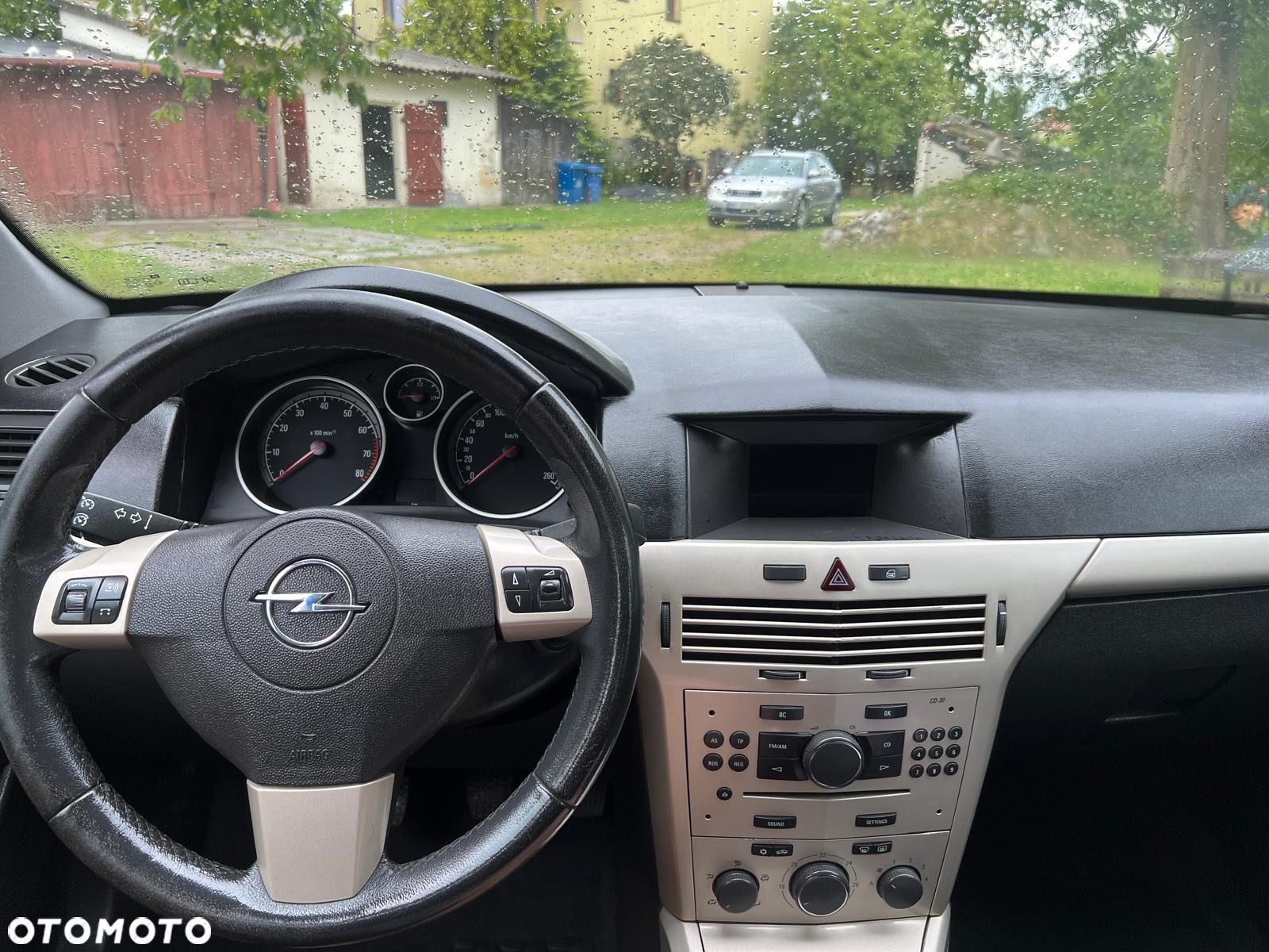 Opel Astra III 1.6 Cosmo - 1