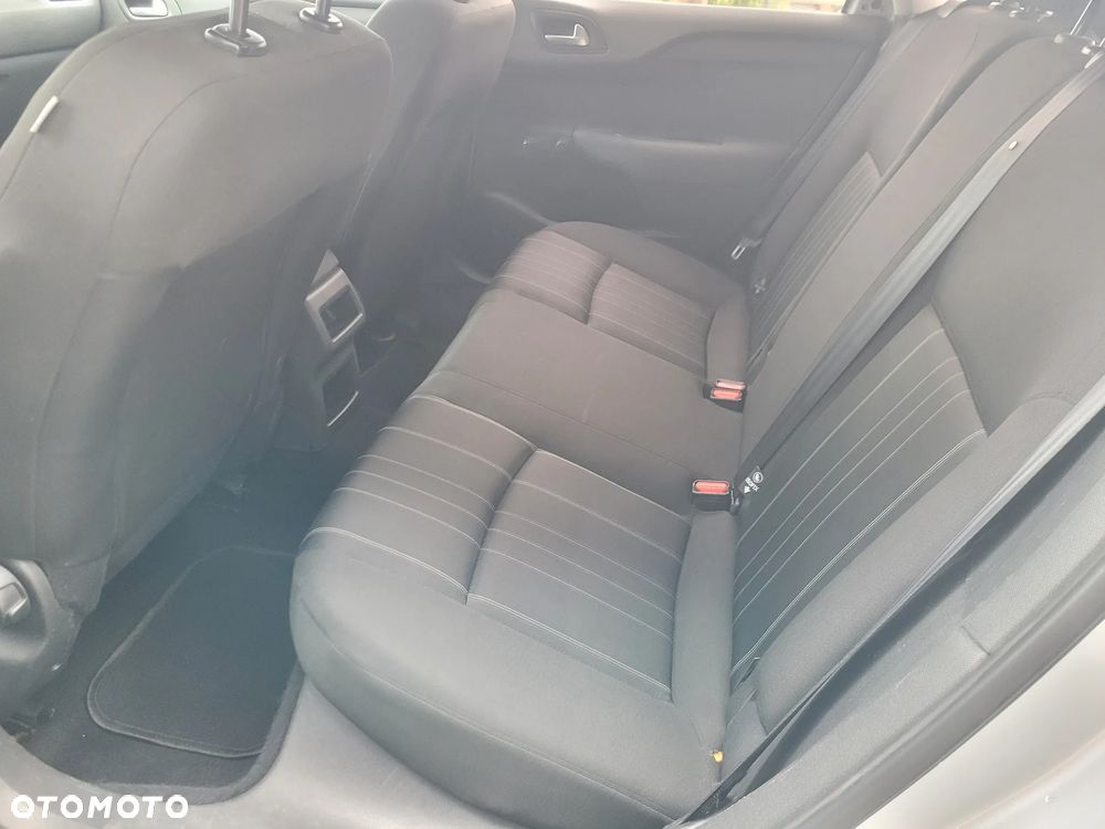 Citroën C4 HDi 90 Tendance - 7