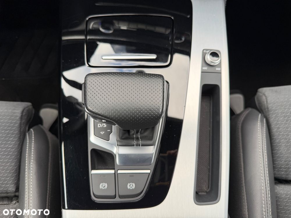 Audi Q5 40 TDI quattro S tronic - 23