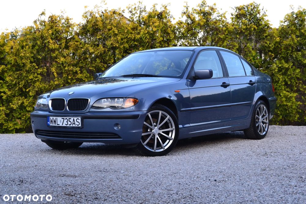 BMW Seria 3 318i - 6