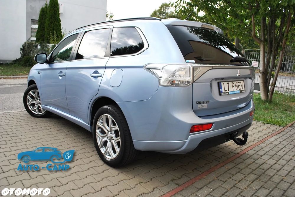 Mitsubishi Outlander 2014 photo 2