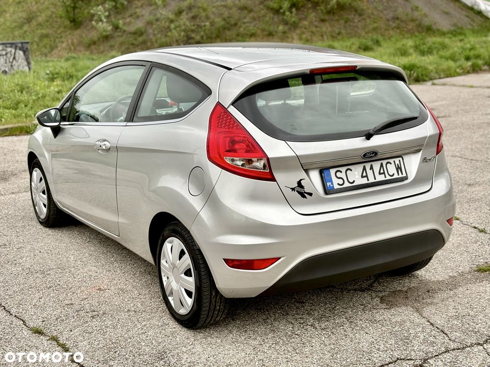 Ford Fiesta - 5
