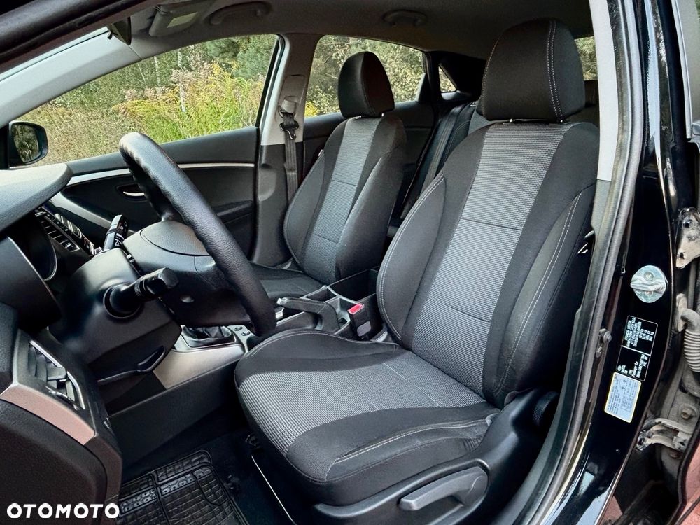 Hyundai i30 1.4 CRDi Style - 9