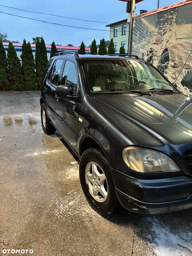 Mercedes-Benz ML - 1