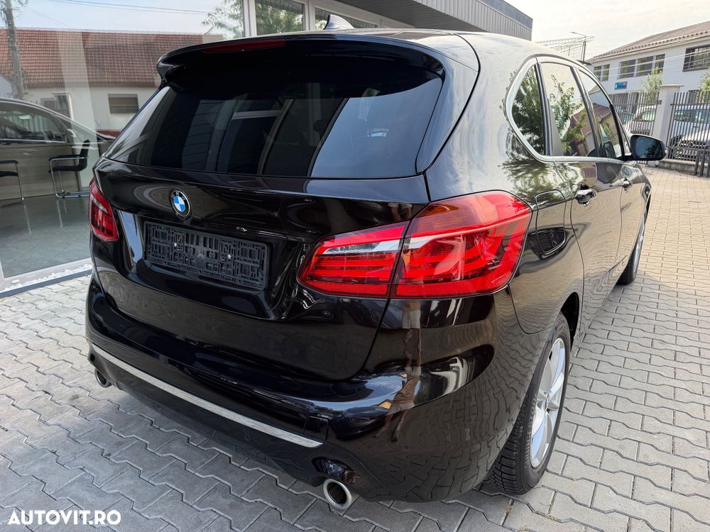 BMW Seria 2 220d Aut. Luxury Line - 11