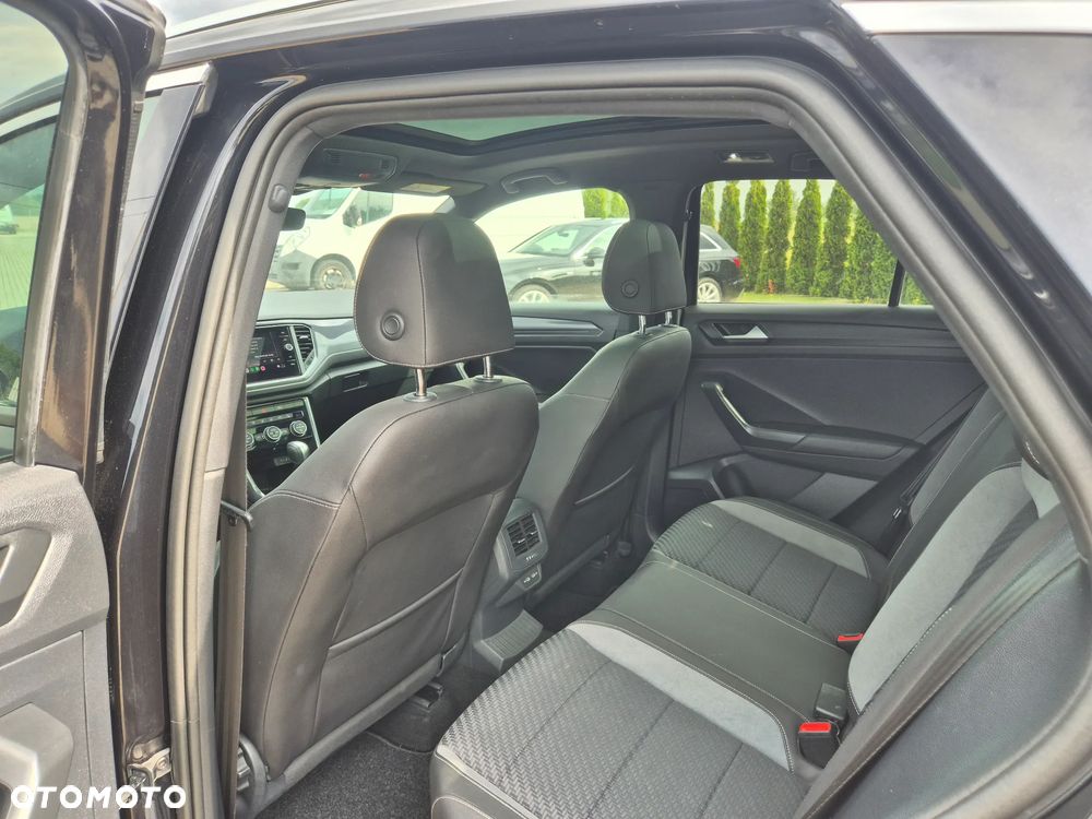 Volkswagen T-Roc 1.5 TSI OPF DSG R-Line - 17