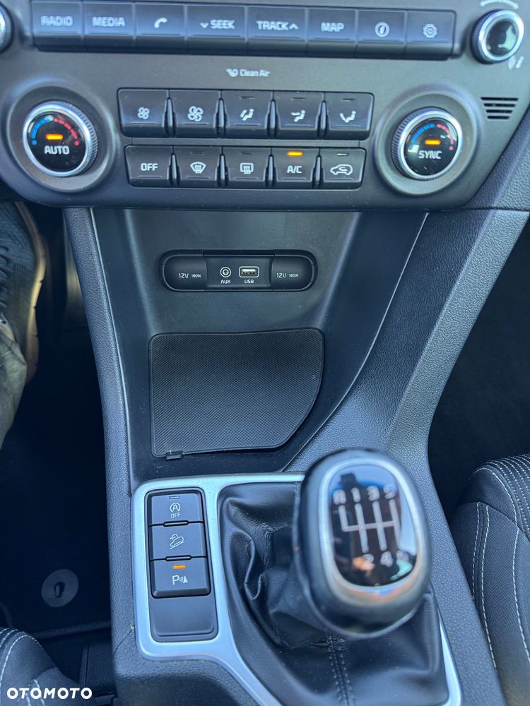 Kia Sportage 1.7 CRDI 2WD Spirit - 18