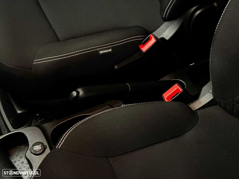 Fiat Panda 1.0 Hybrid City Cross - 15