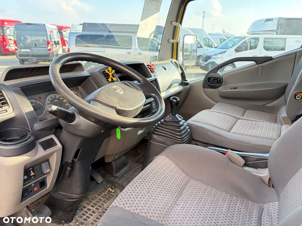 Nissan CABSTAR 35.11 / I rejestracja 2011 - 8