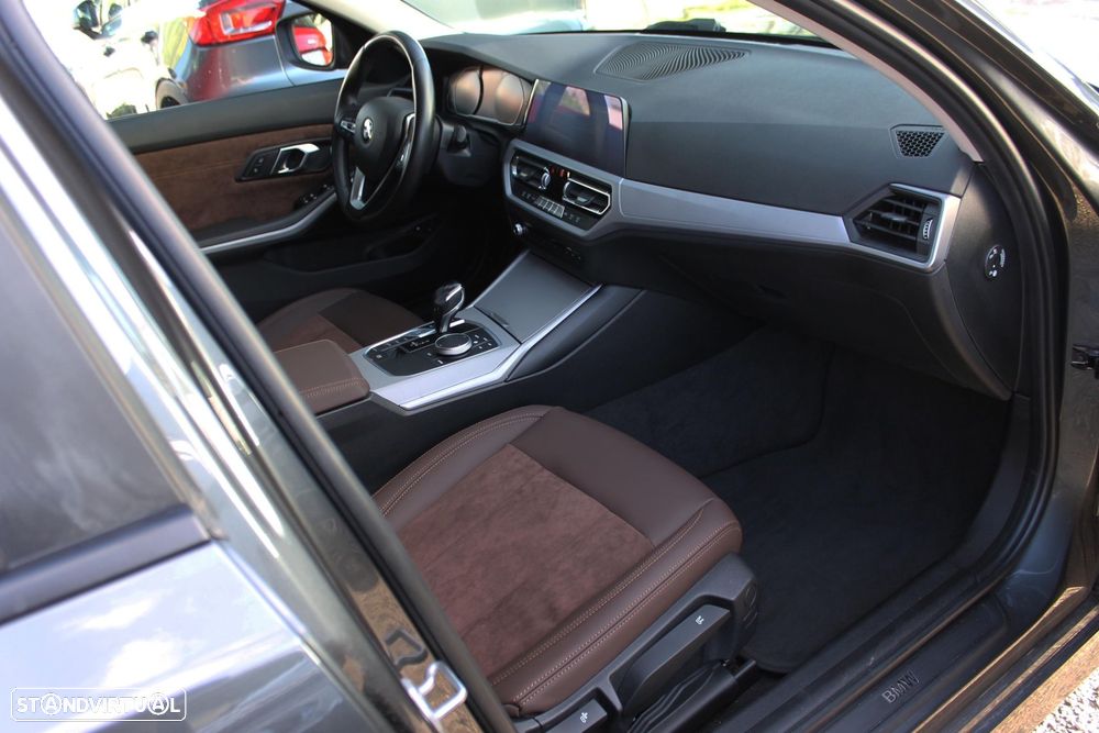 BMW 330 - 28