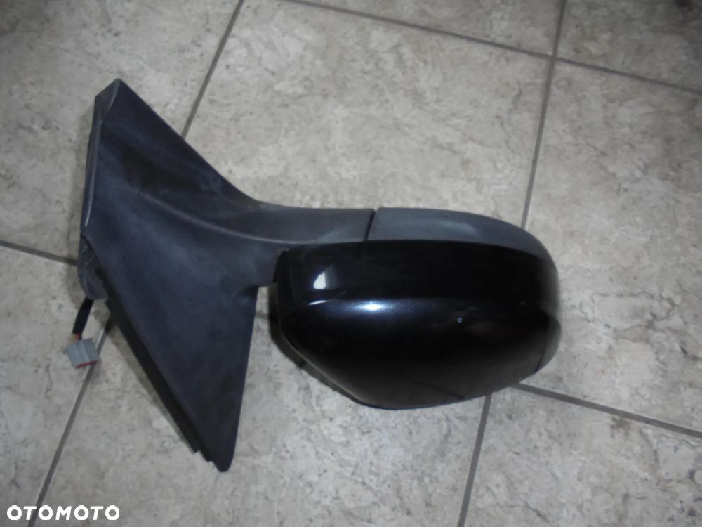 mondeo mk4 lusterko prawe 7pin kolor g6 - 2