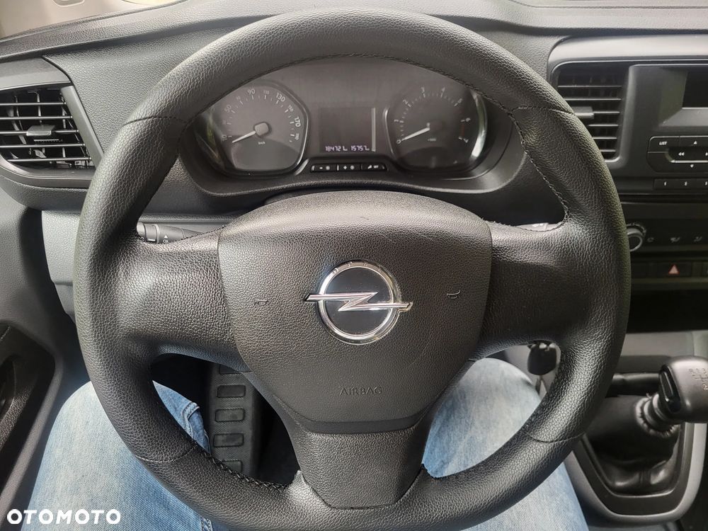 Opel Vivaro - 27