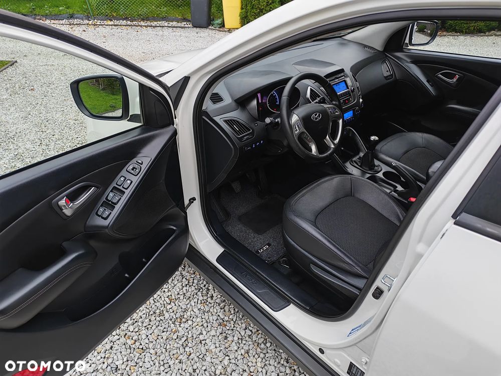 Hyundai ix35 2.0 4WD Premium - 8