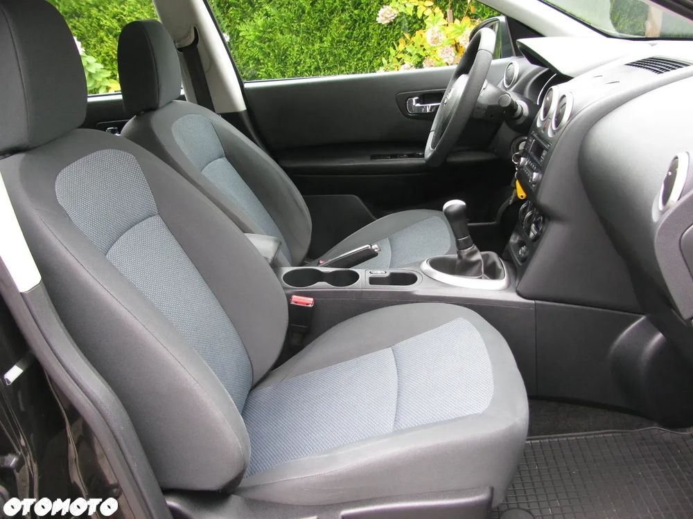 Nissan Qashqai 1.6 Visia - 9