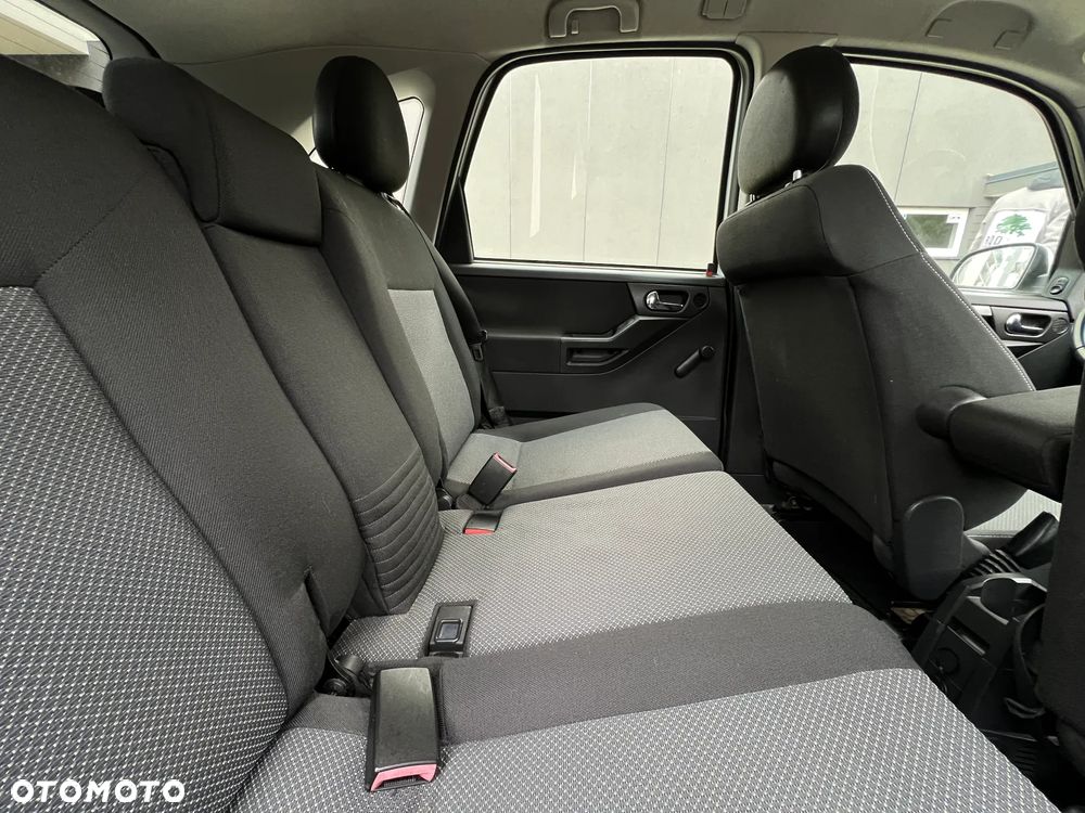 Opel Meriva - 13