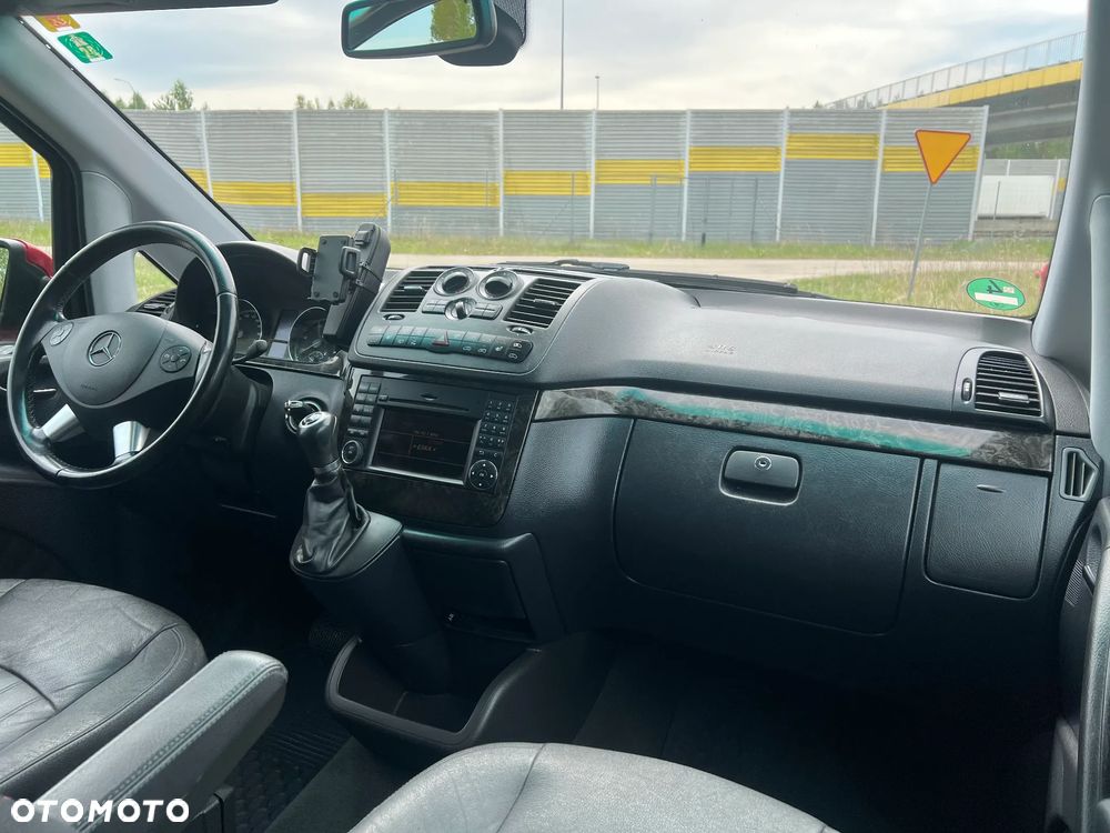 Mercedes-Benz Viano - 23