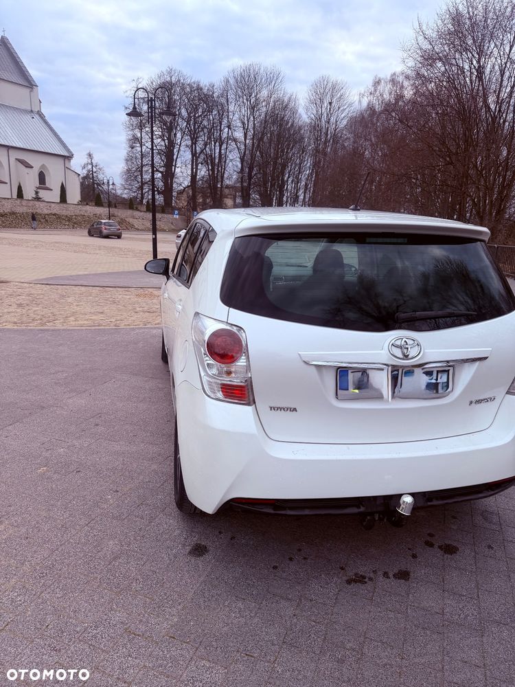 Toyota Verso 1.6 D-4D Premium 7os - 5